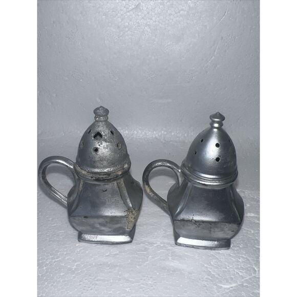 ANTIQUE SALT & PEPPER SHAKERS SOLID PEWTER 1010 NS CO. 2 1/2” S&P - Picture 3 of 6